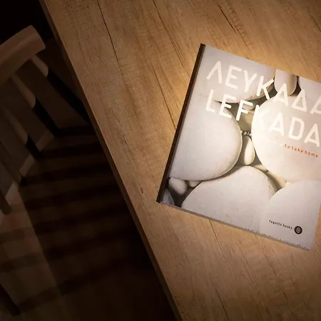 شقة The Bee نِكيانا